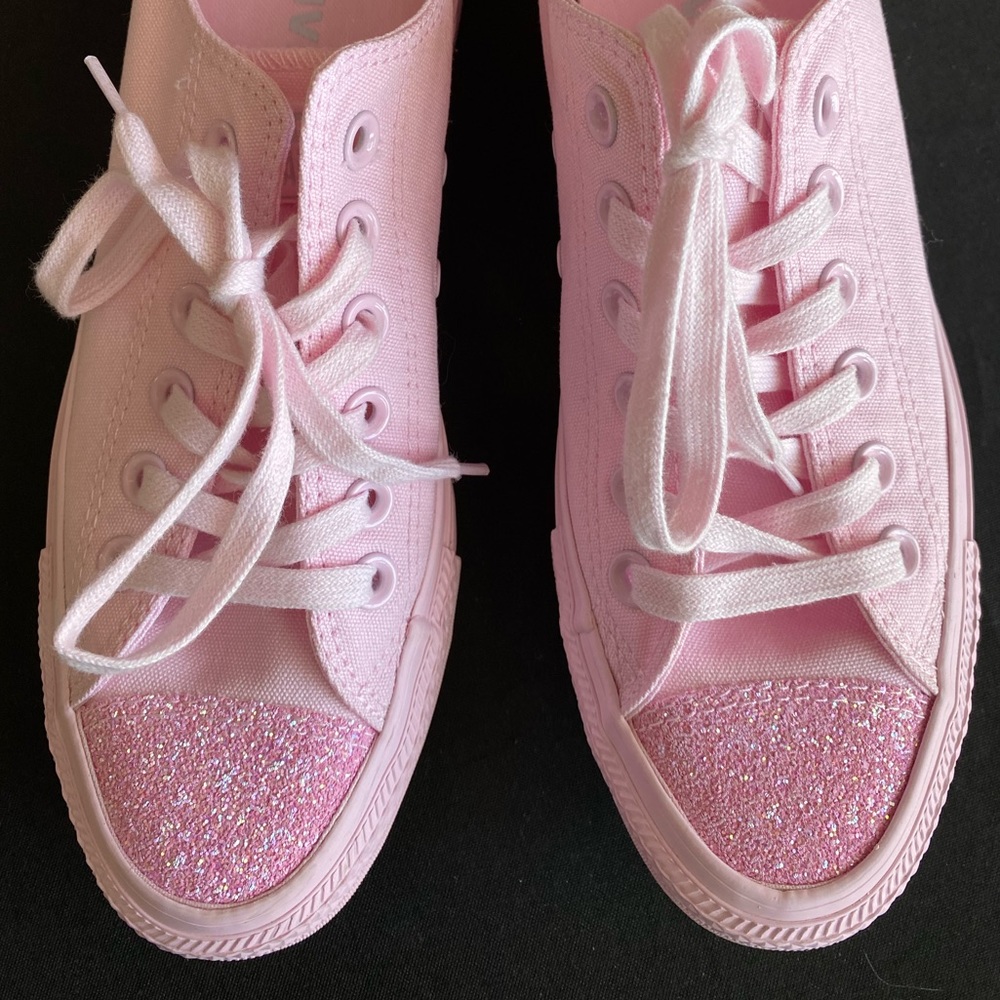 Women’s Converse Chuck Taylor’s All Star Sneakers